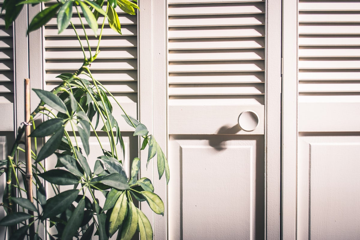 Aluminium louvre shutters